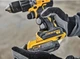 Дрель-шуруповерт DeWALT DCD805E2T - изображение 5