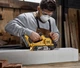 Шлифмашина ленточная DeWALT DCW220N XR Li-Ion 18В - изображение 10