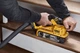 Шлифмашина ленточная DeWALT DCW220N XR Li-Ion 18В - изображение 11