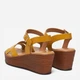 Женские босоножки кожаные Lasocki WI16-NYASA-03 5906751014288 40 26.2 см Желтые (5906751014363) - изображение 4