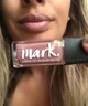 Жидкая матовая помада для губ Avon Mark «Матовая одержимость» Оттенок: «Kissy Face/ Вишневый поцелуй» 7 мл Liquid Lip Lacquer Matte для губ - изображение 2