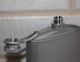 Титанова фляга для алкогольних напоїв Tiartisan titanium 260 мл + чарка на 40 мл туристична прямокутна пляшка подарункова + лійка та чохол - зображення 5