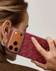 Чехол Pitaka Ultra-Slim Monogram PitaTap для iPhone 17 Pro Max (Red/Gold) - изображение 2