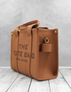 Женская Сумка MARC JACOBS THE TOTE BAG кожаная Коричневый - изображение 3