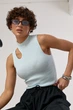 В'язана коротка майка з вирізом - блакитний цвет, ONE SIZE - изображение 5