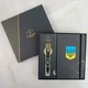 Набір: ручка кулькова Parker IM UKRAINE Black GT BP Тризуб синьо-жовтий + блокнот Parker + подарункова коробка - зображення 10