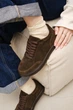 Жіночі кеди PARADIZE SHOES темно-коричневого кольору з натуральної замші в сіточку 40 розмір (устілка 26,6 см) - зображення 2