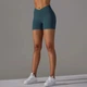 Спортивні жіночі короткі шорти Soft SQ з перехресним поясом та ефектом push up для фітнесу, йоги, танців Безшовні з утяжкою Однотонні M Темно-смарагдові (SQSH05M) - зображення 3