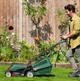 Электрическая газонокосилка Bosch UniversalRotak 37-555 (1.4 кВт, 370 мм) с травосборником (26654) - изображение 3