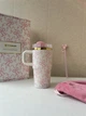 Термокружка Stanley 1913 x LoveShackFancy Coquette Bow – Chantilly® H2.0 FlowState™ Tumbler | 20 OZ 591 мл в подарочной коробке белый с розовым - изображение 3
