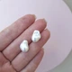 Перлина Біле сяйво, Shell pearl, 10x18 мм, біла, 2 шт. - зображення 1