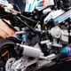 Конструктор Technic – BMW M 1000 RR на 1920 деталей (42130) - изображение 7