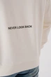 Свитшот принт K.O.R 86023 Молочный (WHITE) 2XL - изображение 6