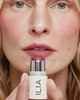 Кремовые румяна для губ и щек в стике ILIA Multi-Stick (A Fine Romance) 4.5 g - изображение 3