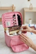 Косметичка дорожня Travel Bag Stripe ⬩ б’юті-кейс жіночий з дзеркалом ⬩ рожева в смужку - зображення 3