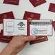 Сувенірне жартівливе посвідчення Пиздабола в м'якому бордовому бланку - зображення 1
