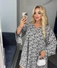 Платье-туника женское из софта с абстрактным принтом и драпировкой на талии миди весеннее G&M k-128395 50-52 Размер цвет белый - изображение 4