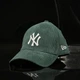 Вельветова зелена кепка New Era New York Yankees 39THIRTY S/M Stretch Fit Cap 60580837 - зображення 9