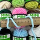 Плюшевая пряжа Mini 15г, Темно-зеленый №774 - мягкая пряжа для игрушек, амигуруми и декора, мини моточки 15г/18м, микрополиэстер - изображение 2