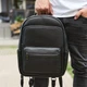 Мужской кожаный рюкзак 41х31х16, универсальный городской рюкзак для работы и поездок, офисная сумка, черный - изображение 1