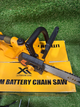 Професійна акумуляторна пила DeWalt DCM575N (48V, 6Ah) Безщіткова пилка АКБ з автозмащенням ланцюга та шиною 40см Девольт - изображение 2