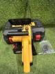 Акумуляторна ланцюгова пила DeWalt DCM122 30см з автоматичною змазкою в кейсі безщіткова пила Девольт із 2 АКБ 48V, 6 Ah - зображення 3