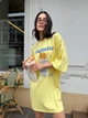 Сукня-футболка бавовняна з малюнком жовтого кольору 37570 One Size - зображення 4