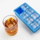 Форма для льда Total Barware L8 силиконовая для охлаждения коктейлей на 8 кубиков Голубой (61629-FO-8-c-s) - изображение 2