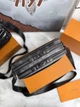 Чоловіча сумка месенджер Louis Vuitton Alpha чорний з білим(023) - зображення 8