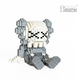 Конструктор 3д для взрослых и детей ArcaneBrick "Kaws Grey" 11см сборный блочный конструктор в форме 3D дизайнерская фигурка Кавс - изображение 4