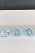 Натуральный голубой топаз 6.5 мм 1.3 ct огранка круг - изображение 7