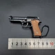 Брелок розбірний пістолет Антистрес M92 BERETTA чорного кольору, іграшка з металу та пластику - зображення 7
