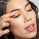 Тіні з глітером Urban Decay 24/7 Moondust Glitter Eyeshadow Single Space Cowboy 1.8 г - зображення 9
