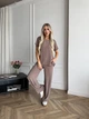 Женский легкий прогулочный костюм кофейного цвета 37672 50/52 - изображение 1