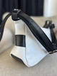 Сумка багет натуральная кожа средняя белая с черным ARTiS Bags 1820 5113-4620 - изображение 8