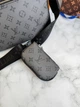 Сумка чоловіча месенджер Louis Vuitton Trio чорна з сірим (036) - зображення 7