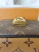 Сумка жіноча Louis Vuitton Low Key Vanity Pouch Monogram коричнева (039) - зображення 8