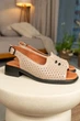 Жіночі шкіряні босоніжки DJUS SHOES Бежевий 36 розмір (23,5 см.) - зображення 5