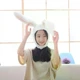 Белая шапка кролика с ушками — зверошапка Rabbit Hat для праздников и фотосессий - изображение 2