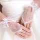 Женские короткие ажурные свадебные перчатки сетка белые - изображение 3