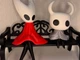 Колекційні фігурки Горнет та Лицар з гри Hollow Knight на лавочці. Aivory - изображение 1