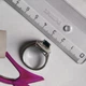 Срібна каблучка з фіанітами, фіанітами, вага виробу 4,41 гр. - зображення 4
