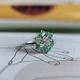 Серебряное кольцо с натуральным изумрудом, фианитами, вес изделия 3,09 гр (2187769) - изображение 5