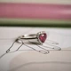 Срібна каблучка з натуральним рубіном 1.428ct, вага виробу 2,24 гр (2187974) - зображення 5