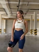 Спортивные женские велосипедки Soft SQ с перекрестным поясом и эффектом push up для фитнеса и йоги Однотонные Бесшовные с утяжкой V-пояс XS-S Темно-синие (SQVL02S) - изображение 3