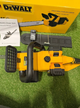Професійна пила DeWalt DCM775N (48V, 6Ah) Безщіткова пилка 40см з автоматичним змащенням та працює від 2х АКБ - изображение 5