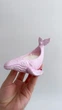 Свічка соєва ароматична у гіпсовому кашпо «Кит», рожева, аромат Pink Sugar, 45 мл - изображение 4