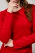 Лонгслів базовий жіночий приталений SHARM з драпіруванням бавовняний червоний S - зображення 3