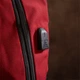 Текстильный рюкзак унисекс для города и ноутбука из плотной ткани с USB разъемом малиновый 59310 - изображение 11