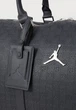 Спортивная сумка JORDAN Monogram Duffle Bag Unisex Holdall (25L) Off noir MM0987-G0T (116824) - изображение 7
